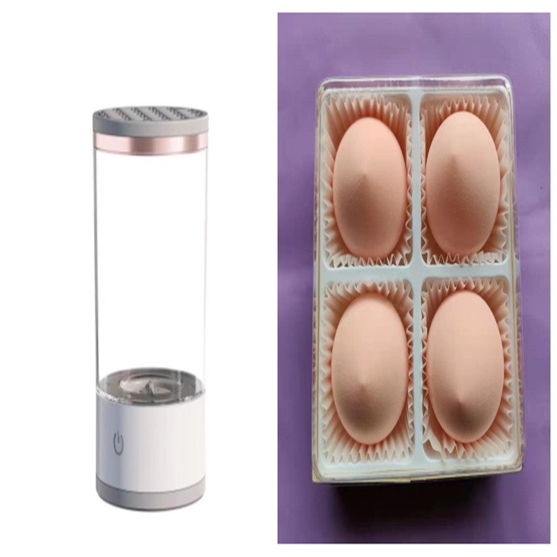Limpiador eléctrico de brochas de maquillaje — Blanco