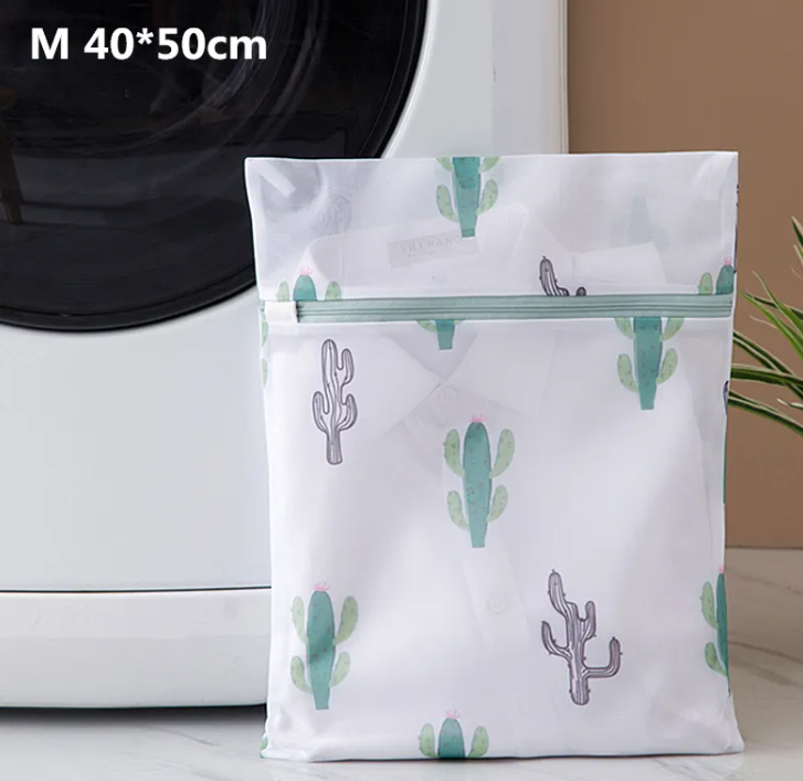 Zipped Mesh Laundry Bags