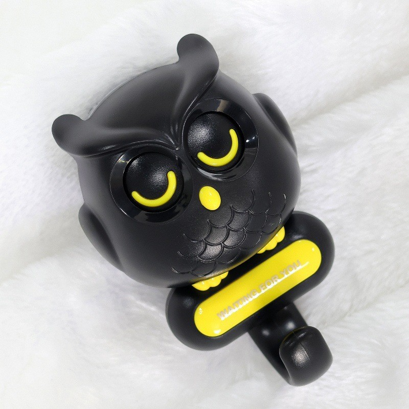 Owl Wall Hook with Moving Eyes